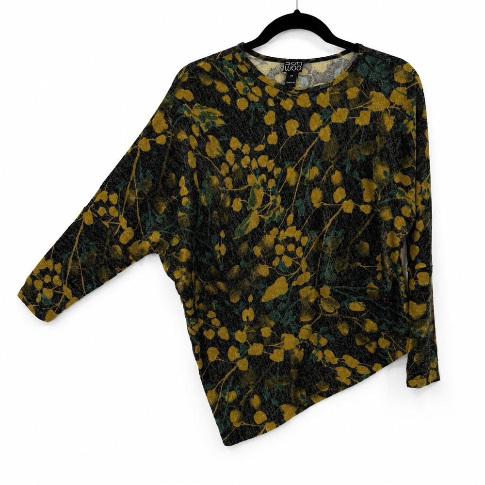 Clara Sun Woo Brushed Fleece Asymmetrical Top XS Dark Floral Dolman 3/4 Sleeves